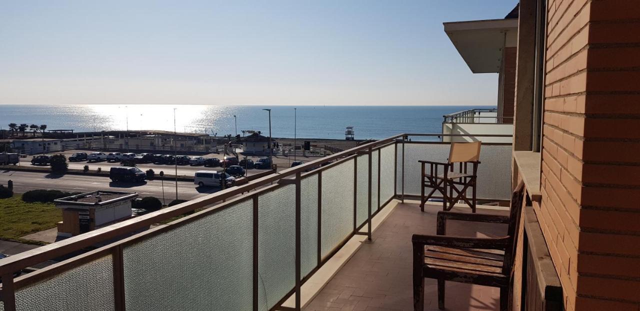 Roma Beach Lido di Ostia Exterior foto